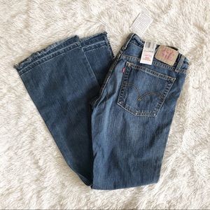 Frayed Hem Levi’s Jeans